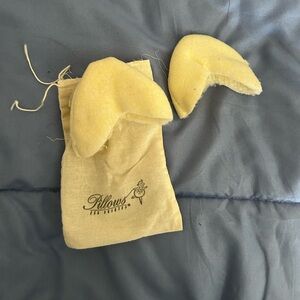 NWOT wool toe pads for pointe shoes